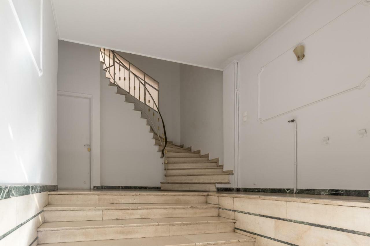Acropolis Elegant Suite Atene Esterno foto